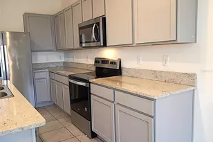 34346 Redwood Dawn Ln, Wesley Chapel, FL 33543 - Photo 17