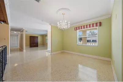 3909 Hudson Lane, Tampa, FL 33618 - Photo 11