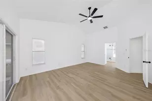 2617 Bellhurst Dr, Dunedin, FL 34698 - Photo 11