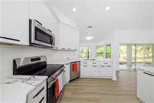 2617 Bellhurst Dr, Dunedin, FL 34698 - Photo 9