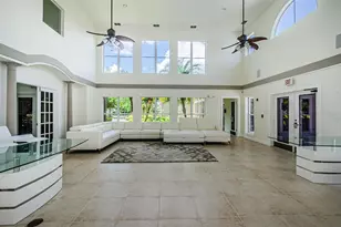 10114 Winsford Oak Blvd, Tampa, FL 33624 - Photo 23