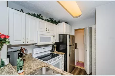 10114 Winsford Oak Boulevard #501, Tampa, FL 33624 - Photo 5