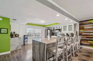 1117 Pinellas Bayway S, Saint Petersburg, FL 33715 - Photo 9