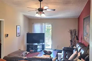 8708 Carroll Palm Pl, Tampa, FL 33614 - Photo 23