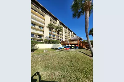 650 Island Way #408, Clearwater Beach, FL 33767 - Photo 17