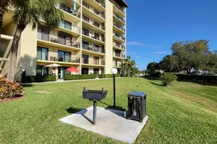 650 Island Way, Clearwater Beach, FL 33767 - Photo 21