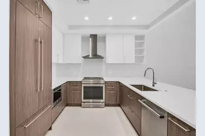 275 1st Avenue S #2304, Saint Petersburg, FL 33701 - Photo 9