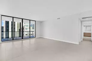 275 1st Ave S, Saint Petersburg, FL 33701 - Photo 11