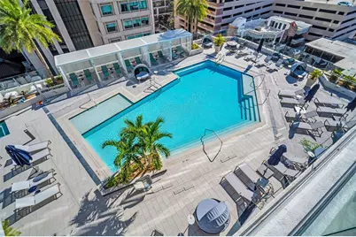 275 1st Avenue S #2304, Saint Petersburg, FL 33701 - Photo 3