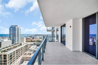 275 1st Avenue S #2304, Saint Petersburg, FL 33701 - Photo 13