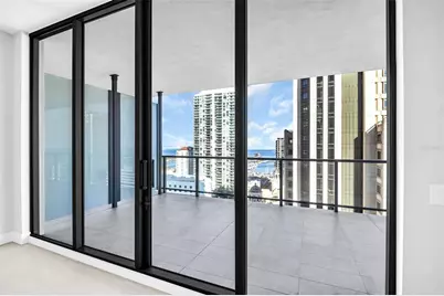 275 1st Avenue S #2304, Saint Petersburg, FL 33701 - Photo 23