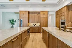 17720 Royal Eagle Ln, Lutz, FL 33549 - Photo 11