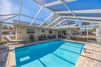 1225 NE 2nd Street, Crystal River, FL 34429 - Photo 11