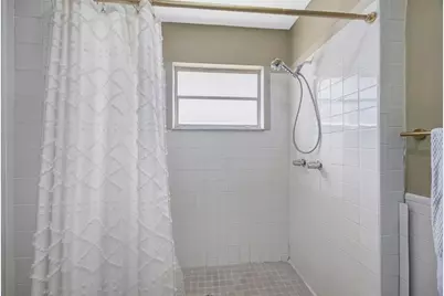 1225 NE 2nd Street, Crystal River, FL 34429 - Photo 35