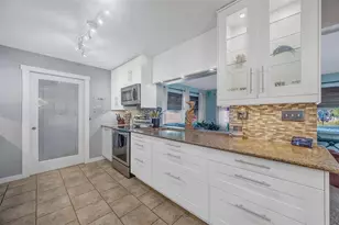 1225 NE 2nd St, Crystal River, FL 34429 - Photo 19