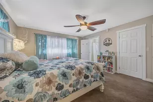 1225 NE 2nd St, Crystal River, FL 34429 - Photo 31