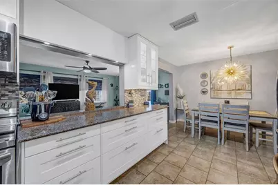 1225 NE 2nd Street, Crystal River, FL 34429 - Photo 17