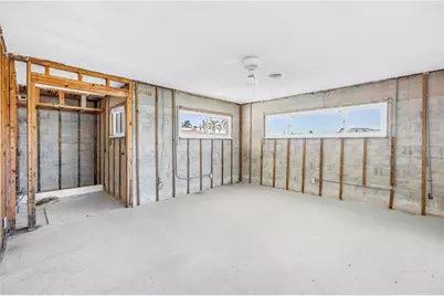 12520 4th Street E, Treasure Island, FL 33706 - Photo 41