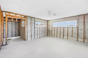 12520 4th St E, Treasure Island, FL 33706 - Photo 41