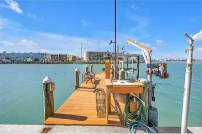 12520 4th Street E, Treasure Island, FL 33706 - Photo 21