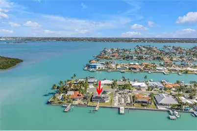 12520 4th Street E, Treasure Island, FL 33706 - Photo 5