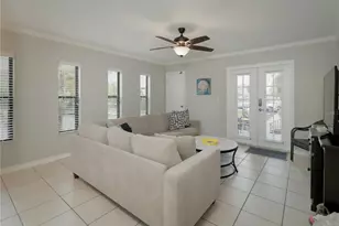 704 Lyndhurst St, Dunedin, FL 34698 - Photo 7