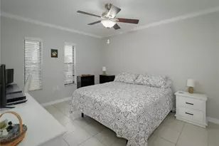 704 Lyndhurst St, Dunedin, FL 34698 - Photo 11