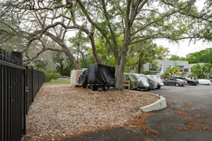 704 Lyndhurst St, Dunedin, FL 34698 - Photo 31