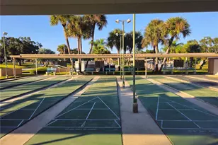 1285 Mission Hills Blvd, Clearwater, FL 33759 - Photo 27