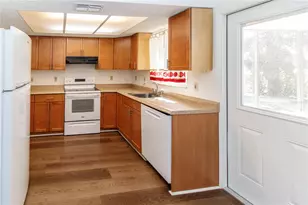 8836 Huntsman Ln, Port Richey, FL 34668 - Photo 7