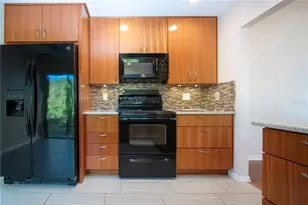 1733 Atrium Dr, Sun City Center, FL 33573 - Photo 21