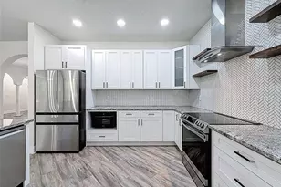 10006 Vista Pointe Dr, Tampa, FL 33635 - Photo 11