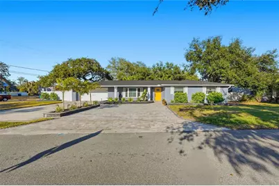 6302 S Selbourne Avenue, Tampa, FL 33611 - Photo 1