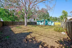 715 1st Ave NE, Largo, FL 33770 - Photo 21
