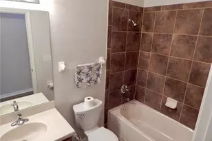 5632 Autumn Shire Dr, Zephyrhills, FL 33541 - Photo 17