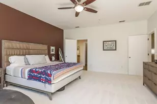 325 5th Ave S, Saint Petersburg, FL 33701 - Photo 17