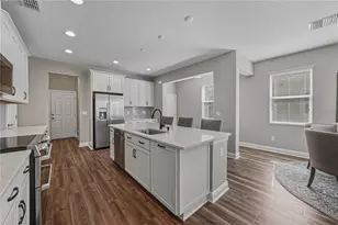 2527 Stapleford Pl, Wesley Chapel, FL 33543 - Photo 17