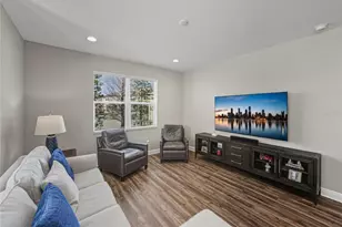 2527 Stapleford Pl, Wesley Chapel, FL 33543 - Photo 29