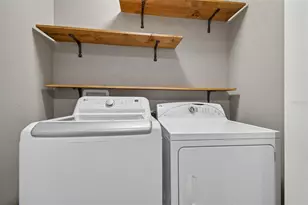 2109 Broadway View Ave, Brandon, FL 33510 - Photo 37