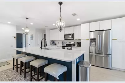 404 King Louis Court, Seffner, FL 33584 - Photo 13