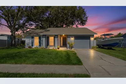 404 King Louis Court, Seffner, FL 33584 - Photo 3