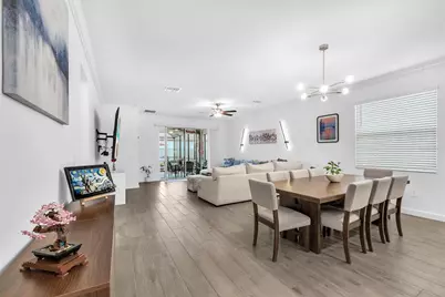 17403 Holly Well Avenue, Wimauma, FL 33598 - Photo 9