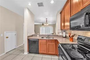 8509 Trail Wind Dr, Tampa, FL 33647 - Photo 11