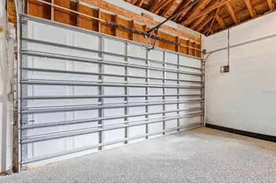 670 Sunset Drive S, Saint Petersburg, FL 33707 - Photo 39