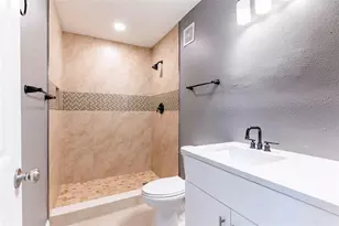 2017 Oceanview Pl, Tampa, FL 33605 - Photo 13