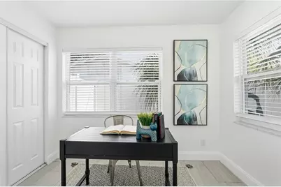 546 90th Avenue N, Saint Petersburg, FL 33702 - Photo 13