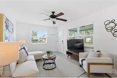 546 90th Avenue N, Saint Petersburg, FL 33702 - Photo 5