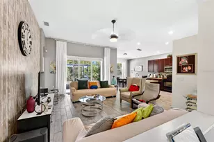 11013 Rockledge View Dr, Riverview, FL 33579 - Photo 11