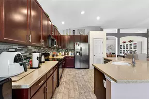 11013 Rockledge View Dr, Riverview, FL 33579 - Photo 13