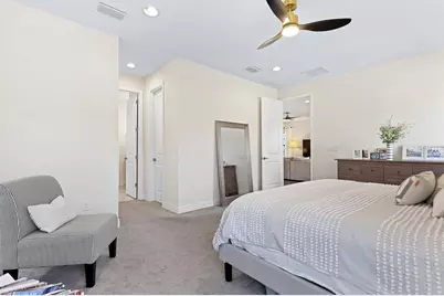 12643 Shetland Walk Drive, Lithia, FL 33547 - Photo 15